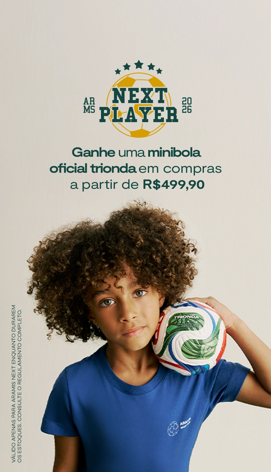 garoto com bolade futebol campanha next player